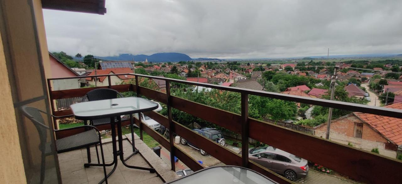 Vila Deal Sacele Exterior photo
