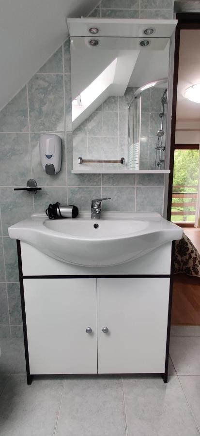 Vila Deal Sacele Exterior photo